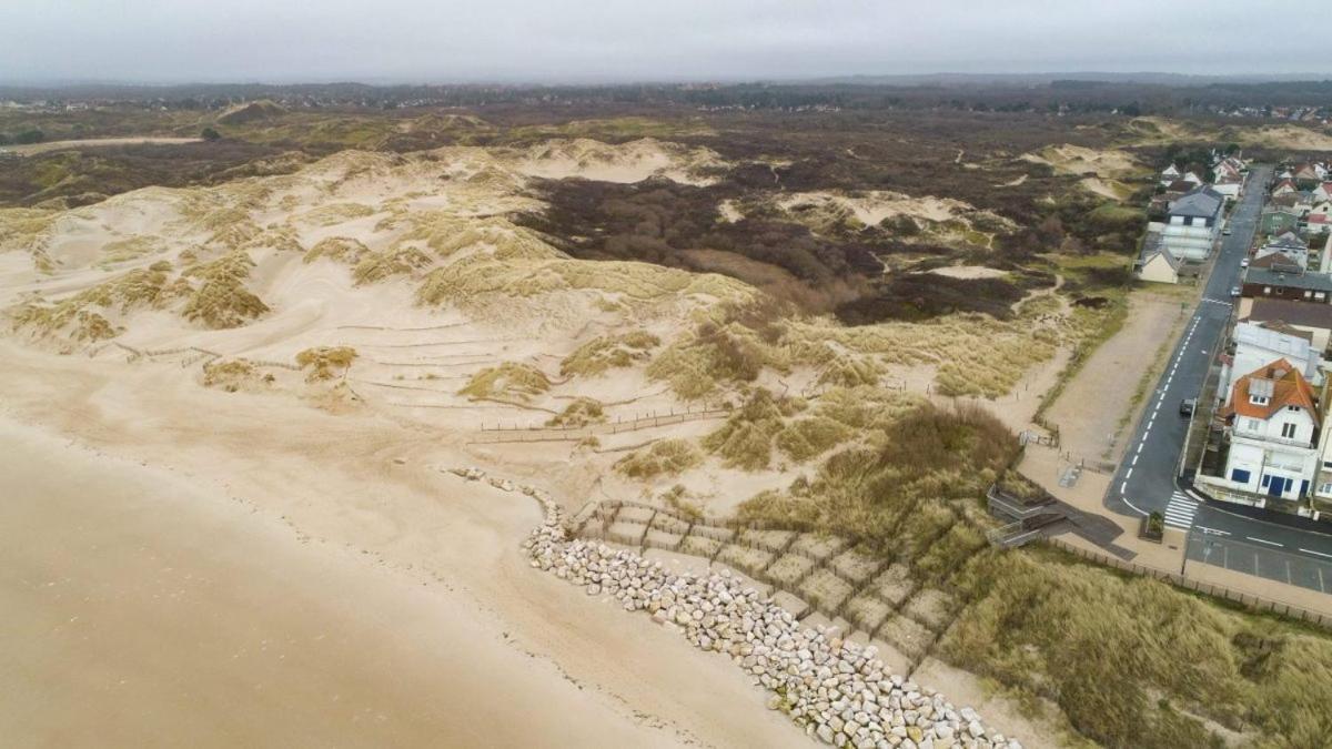 cottage proche du bord de mer et au cœur des dunes Merlimont Extérieur photo
